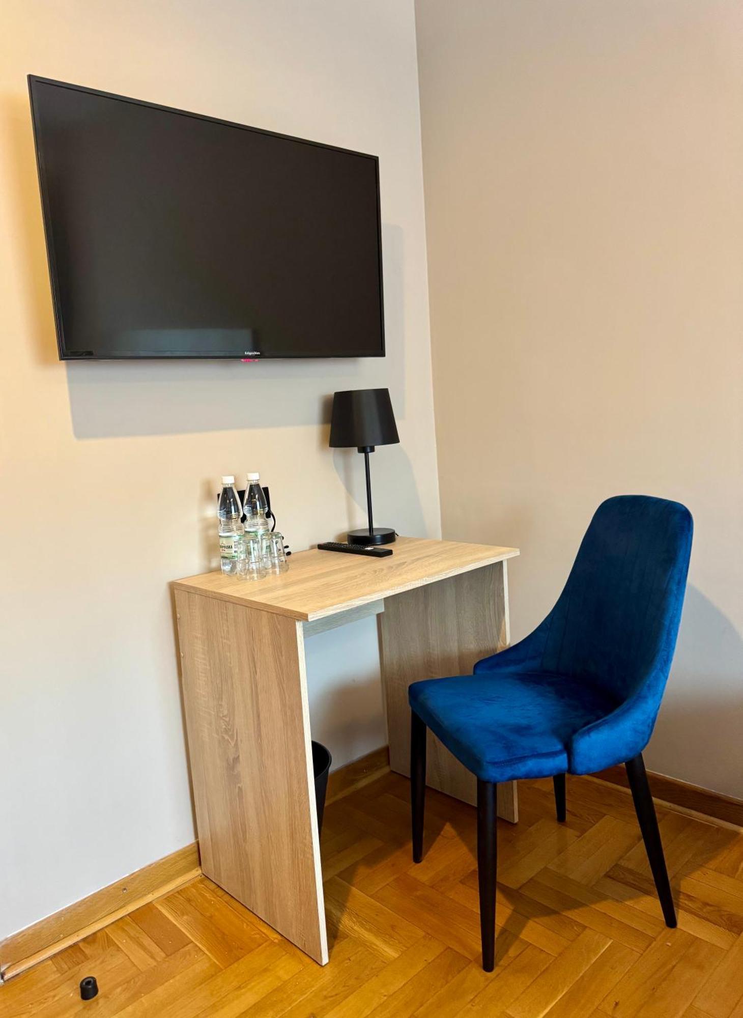 Hotel Zodiak Sucha  Экстерьер фото